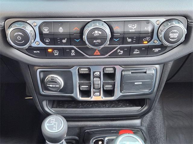 new 2025 Jeep Wrangler car, priced at $52,922