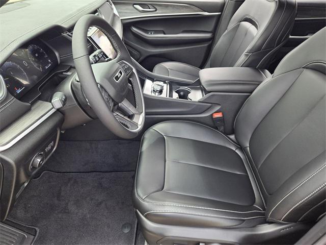 new 2025 Jeep Grand Cherokee L car, priced at $43,672