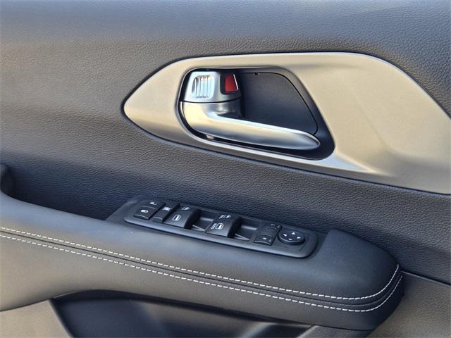 new 2025 Chrysler Voyager car, priced at $40,113