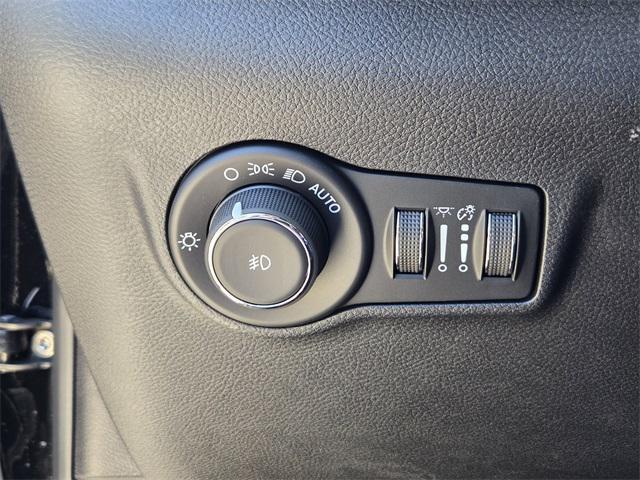 new 2025 Jeep Compass car, priced at $30,288