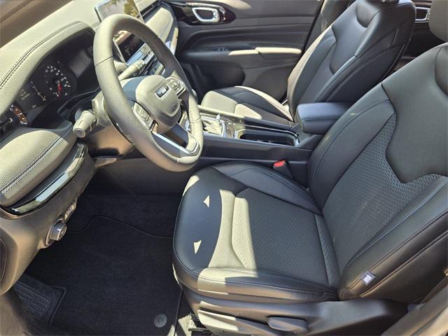 new 2025 Jeep Compass car, priced at $30,288