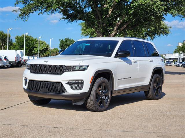 new 2025 Jeep Grand Cherokee car, priced at $45,756
