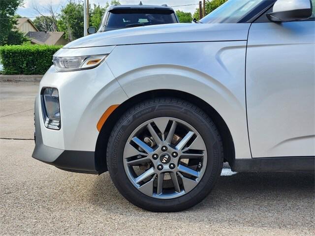 used 2021 Kia Soul car, priced at $17,103