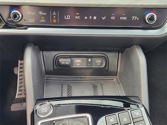 used 2025 Kia Sportage car, priced at $33,467