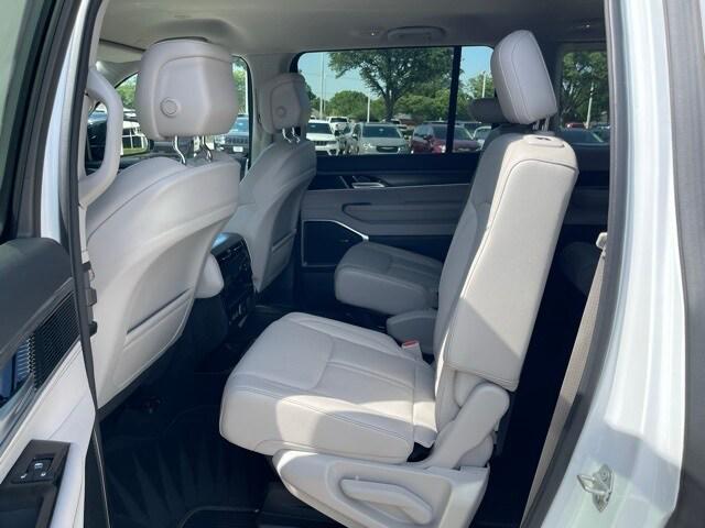 used 2024 Jeep Wagoneer car, priced at $57,064
