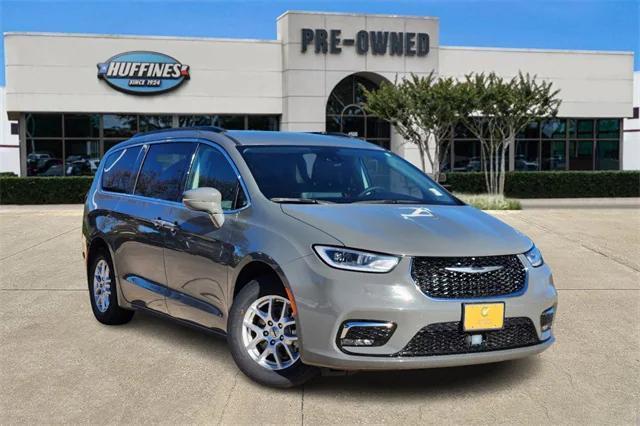 used 2022 Chrysler Pacifica car, priced at $21,995