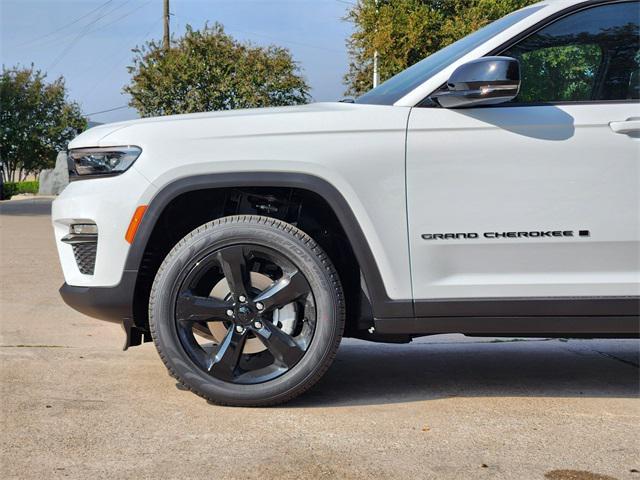 new 2025 Jeep Grand Cherokee car, priced at $45,388