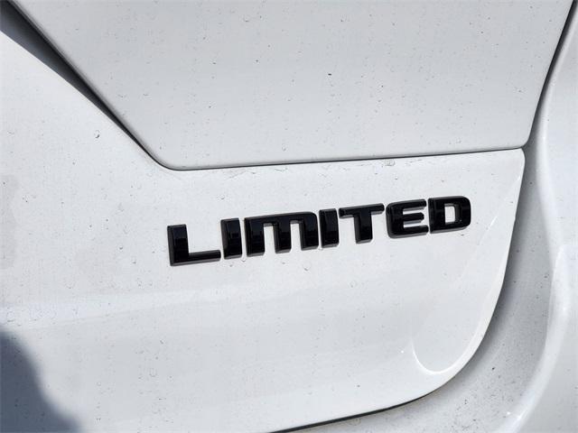 new 2025 Jeep Grand Cherokee car, priced at $45,388