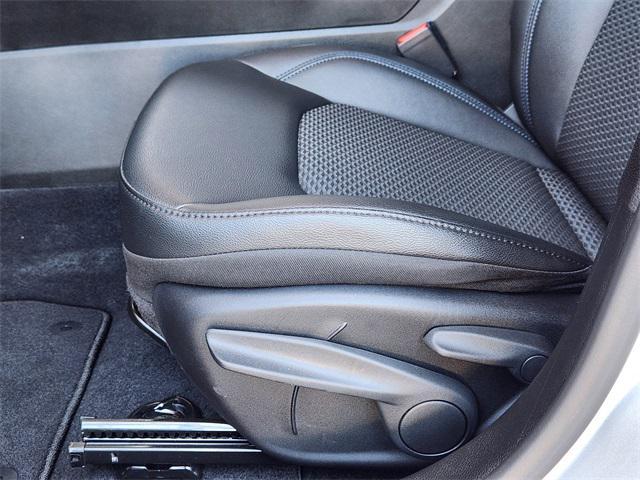 new 2025 Jeep Compass car, priced at $28,090