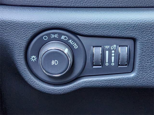 new 2025 Chrysler Pacifica Hybrid car, priced at $50,364