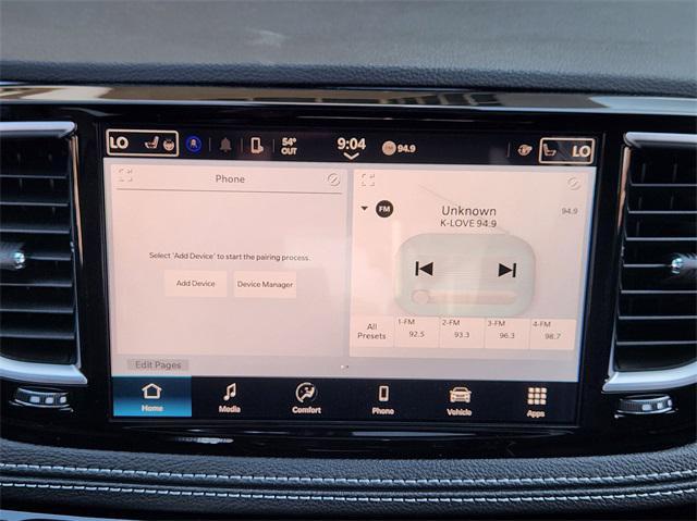 new 2025 Chrysler Pacifica Hybrid car, priced at $50,364