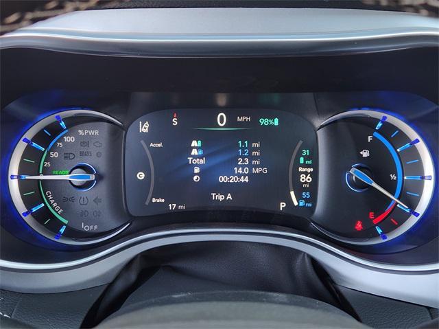 new 2025 Chrysler Pacifica Hybrid car, priced at $50,364
