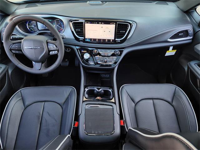 new 2025 Chrysler Pacifica Hybrid car, priced at $50,364