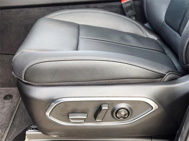new 2025 Jeep Wagoneer car, priced at $80,675