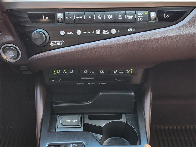 used 2019 Lexus ES 350 car, priced at $29,662