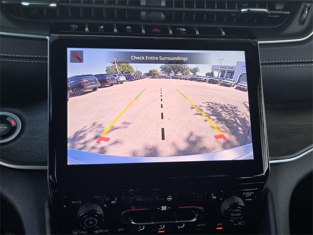 new 2025 Jeep Grand Cherokee car, priced at $45,470