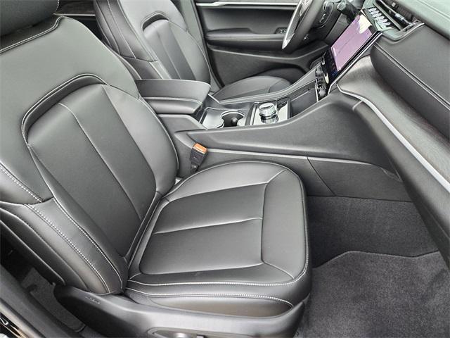 new 2025 Jeep Grand Cherokee car, priced at $41,611