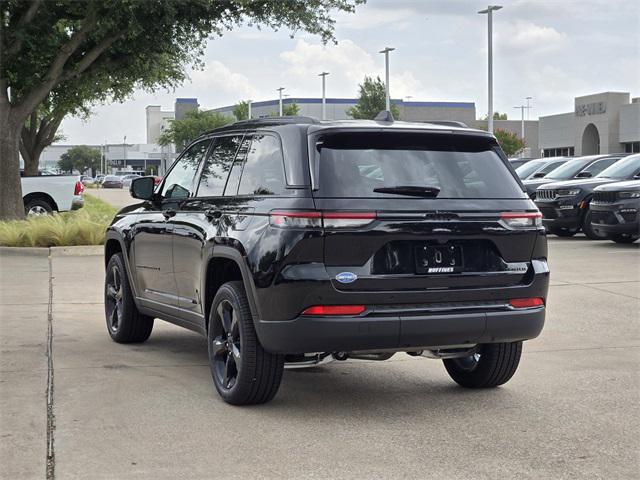 new 2025 Jeep Grand Cherokee car, priced at $41,611