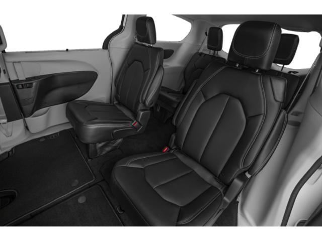 new 2024 Chrysler Pacifica car, priced at $48,077