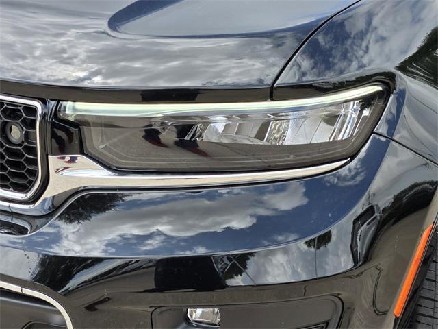 new 2025 Jeep Grand Cherokee L car, priced at $63,512