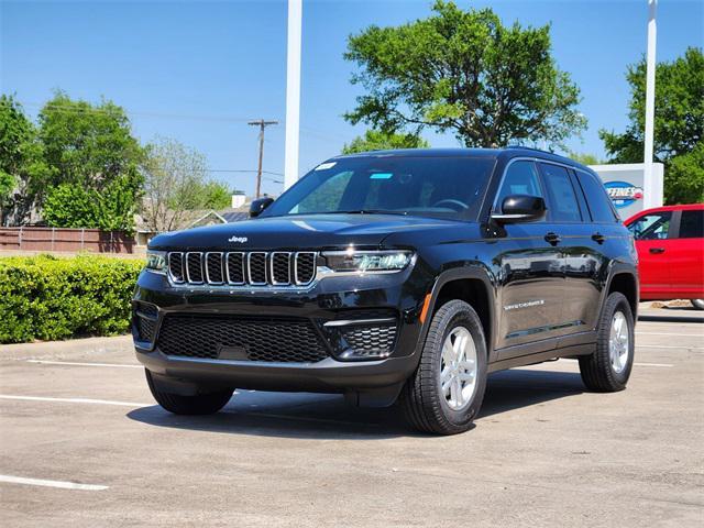 new 2025 Jeep Grand Cherokee car, priced at $38,181