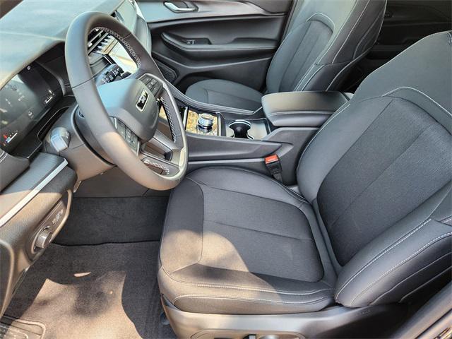 new 2025 Jeep Grand Cherokee car, priced at $38,181