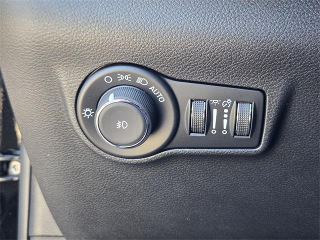new 2025 Jeep Compass car, priced at $30,288