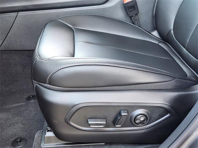 new 2025 Jeep Grand Cherokee car, priced at $46,970