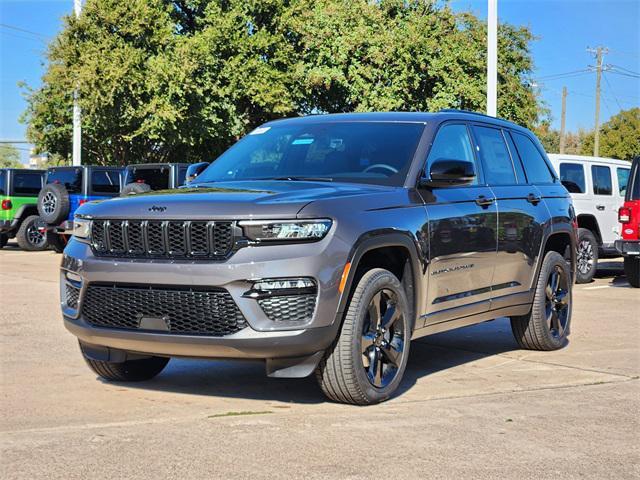 new 2025 Jeep Grand Cherokee car, priced at $46,970