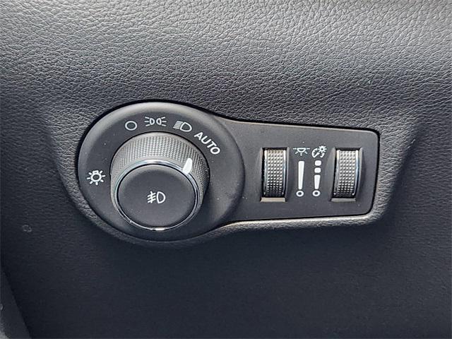 new 2025 Jeep Compass car, priced at $28,293