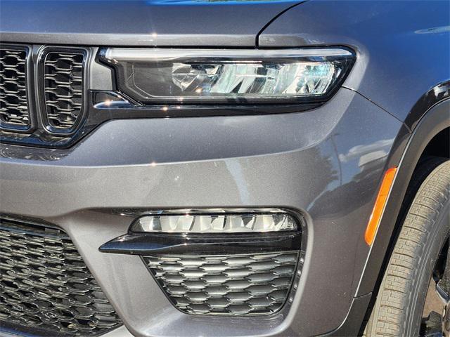 new 2025 Jeep Grand Cherokee car, priced at $48,495