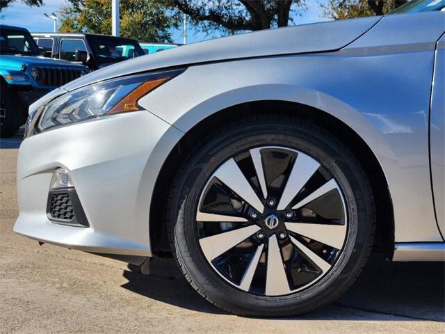 used 2022 Nissan Altima car, priced at $18,995