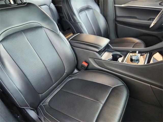 used 2024 Jeep Grand Cherokee L car, priced at $32,916