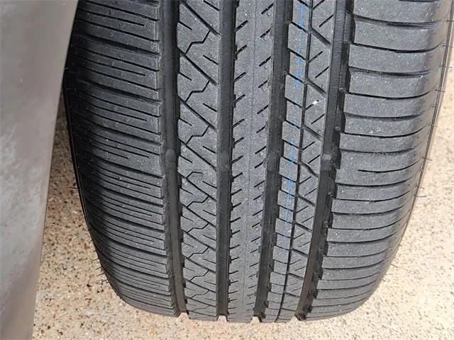 used 2019 Jeep Cherokee car, priced at $15,595