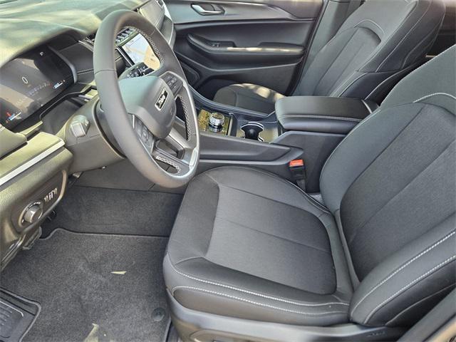 new 2025 Jeep Grand Cherokee car, priced at $38,477