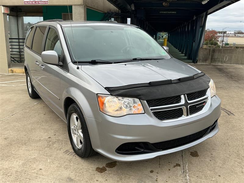 used 2013 Dodge Grand Caravan car, priced at $2,996