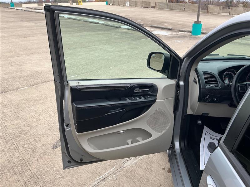 used 2013 Dodge Grand Caravan car, priced at $2,996