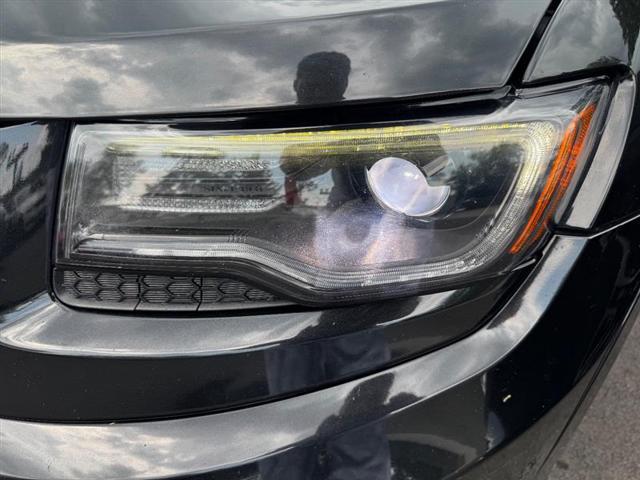 used 2016 Jeep Grand Cherokee car, priced at $13,996