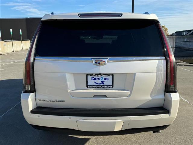 used 2015 Cadillac Escalade car, priced at $22,996