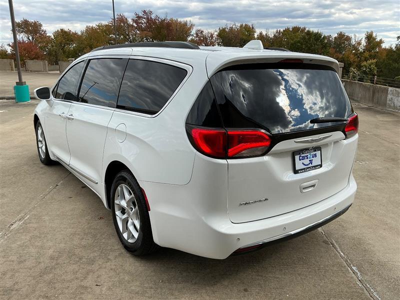 used 2017 Chrysler Pacifica car, priced at $9,996