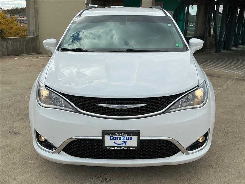 used 2017 Chrysler Pacifica car, priced at $9,996