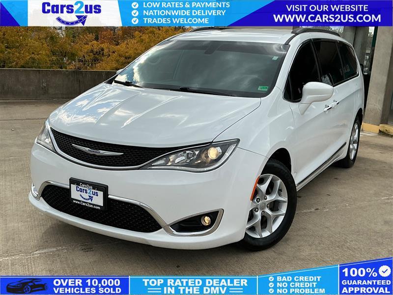 used 2017 Chrysler Pacifica car, priced at $9,996