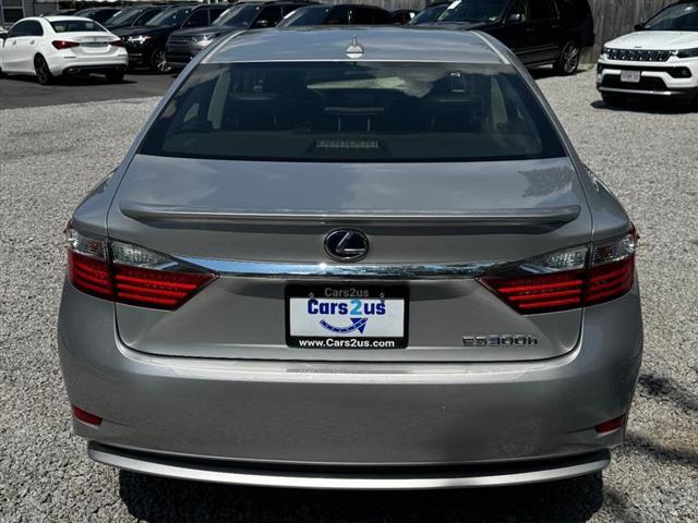 used 2014 Lexus ES 300h car, priced at $12,996