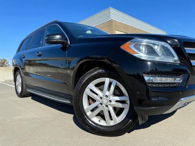 used 2015 Mercedes-Benz GL-Class car, priced at $15,996