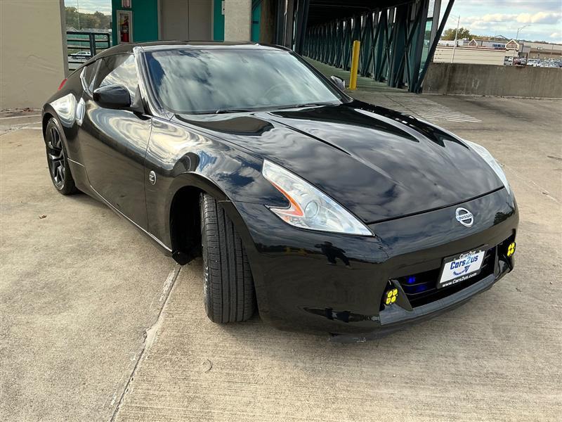 used 2009 Nissan 370Z car, priced at $14,996