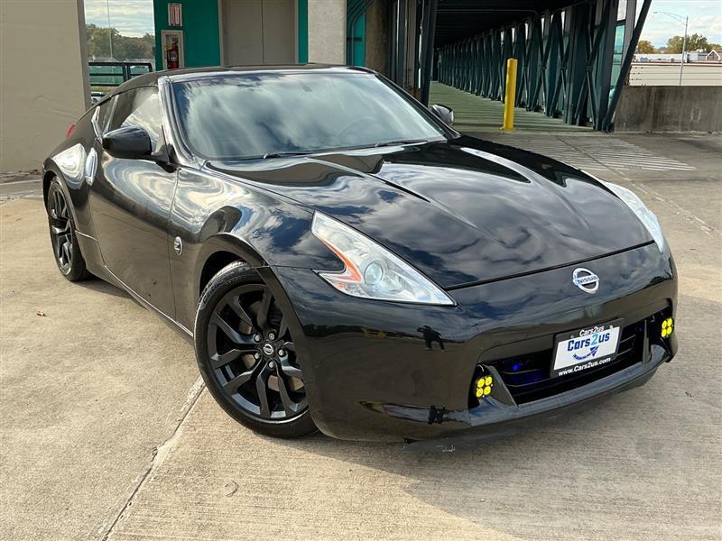 used 2009 Nissan 370Z car, priced at $14,996