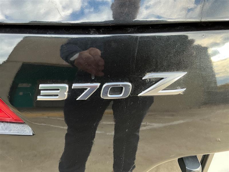 used 2009 Nissan 370Z car, priced at $14,996