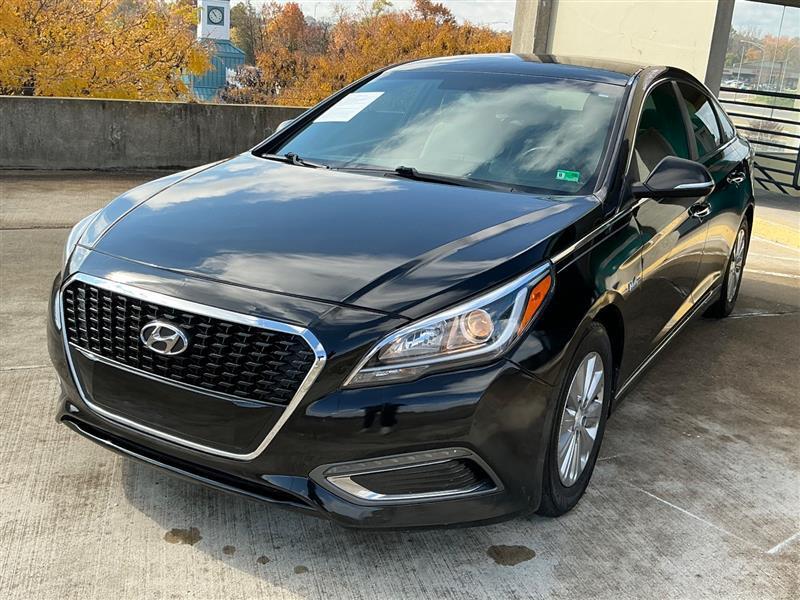 used 2016 Hyundai Sonata Hybrid car, priced at $5,996