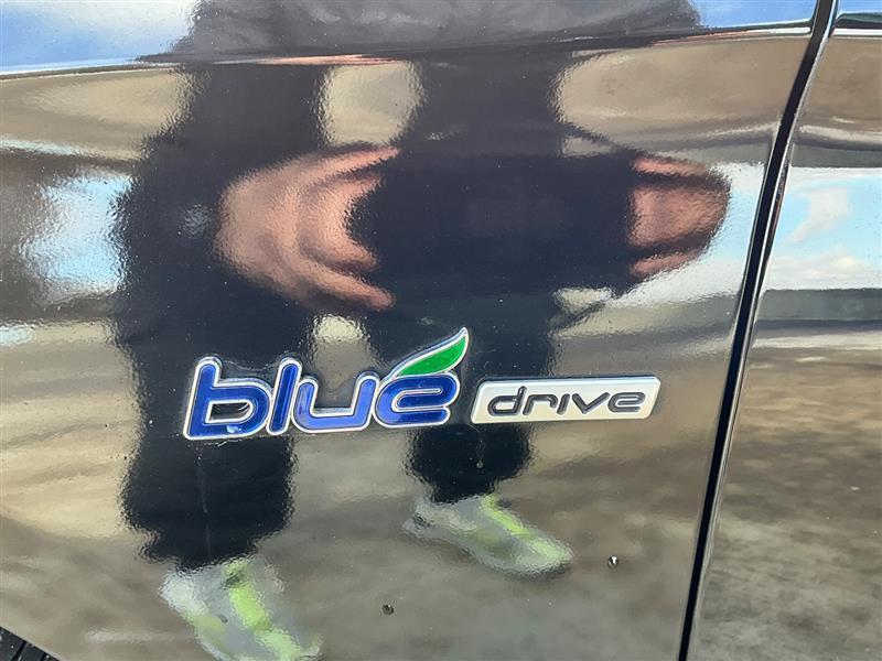 used 2016 Hyundai Sonata Hybrid car, priced at $5,996