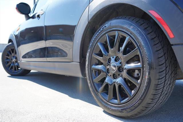 used 2018 MINI Hardtop car, priced at $13,996